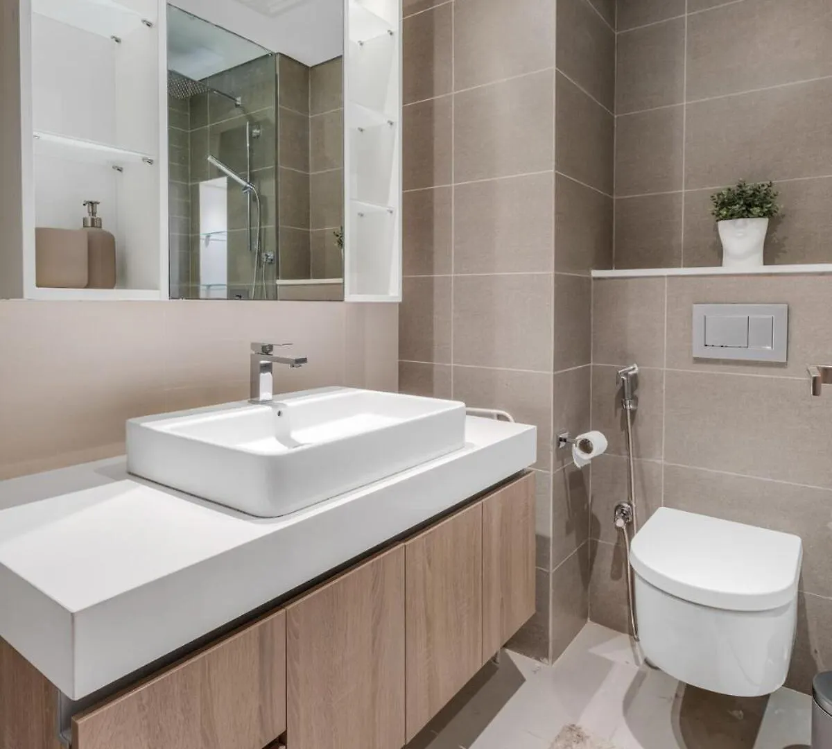 Luxury New Studio Dubai Marina 10Min To The Beach