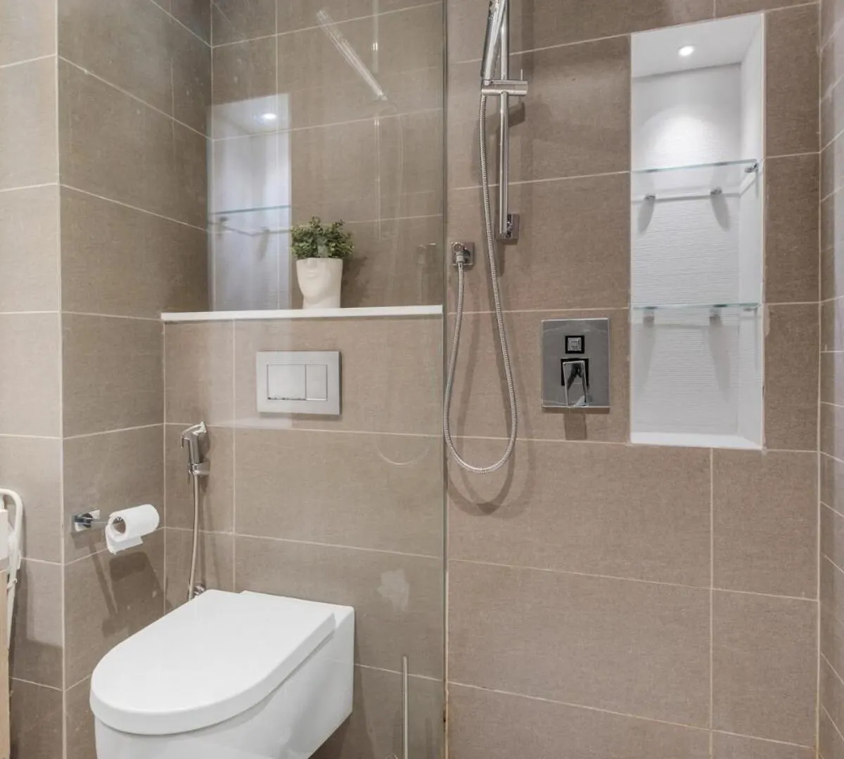 Luxury New Studio Dubai Marina 10Min To The Beach United Arab Emirates